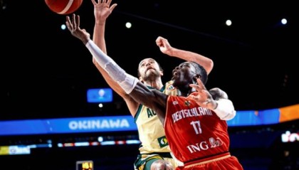 开云体育下载-袋鼠成也米尔斯败也米尔斯 死亡之组形势逐渐明朗