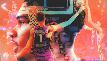 开云APP-夸张！名记：有球队愿用10年选秀权锁定文班亚马