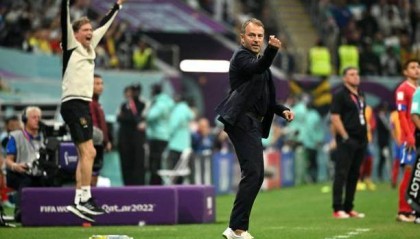 开云官网-弗利克无法走出勒夫阴影，耻辱出局后他应否留任？