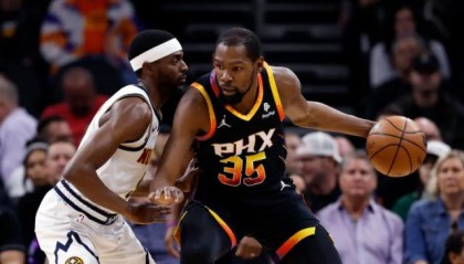 开云体育下载-从跟腱断裂到再回巅峰！35岁杜兰特到底有多强？